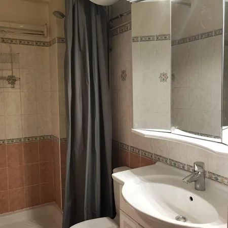 Cozy 36 M In 13th Appartamento *